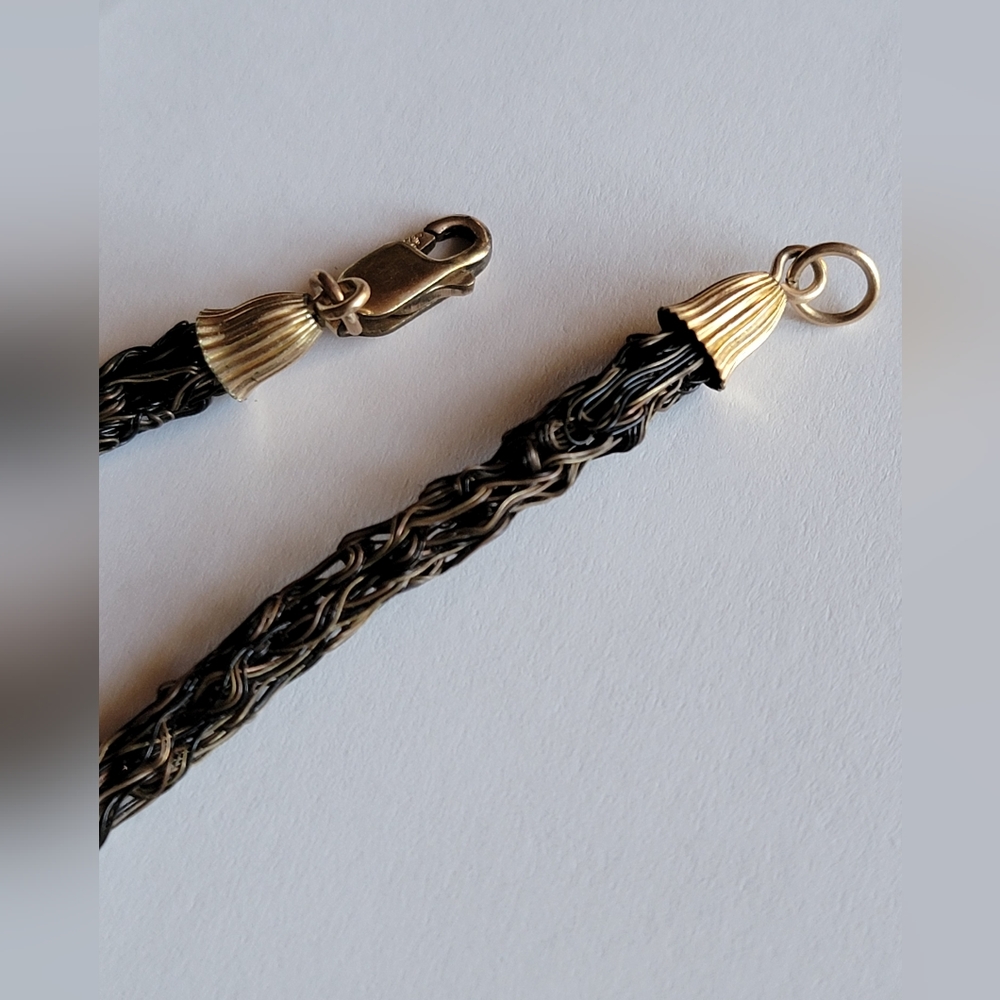 Metal cord necklace
